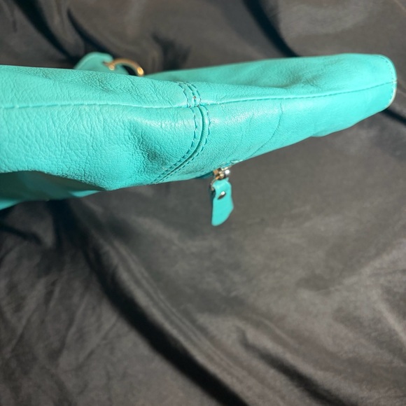 Toro Firenze leather Crossbody turquoise made in Italy adjustable strap tote - Picture 7 of 11